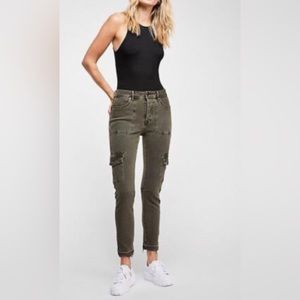 Free People Trooper Skinny Cargo Pant size 25